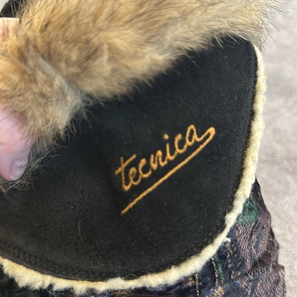 Tecnica Genuine Fur Goat Mukluk Boots GUC Super Warm Wool Lined EU 42 - Picture 4 of 14